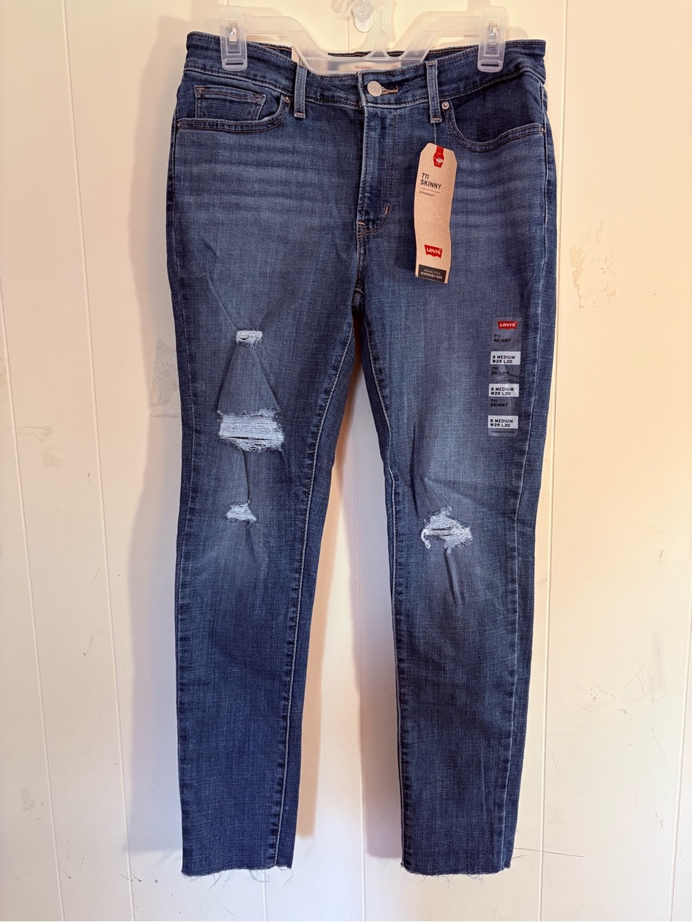 Levi’s 711 Skinny Jeans 8 Medium 29x30 Distressed Ripped New Blue Denim Women’s